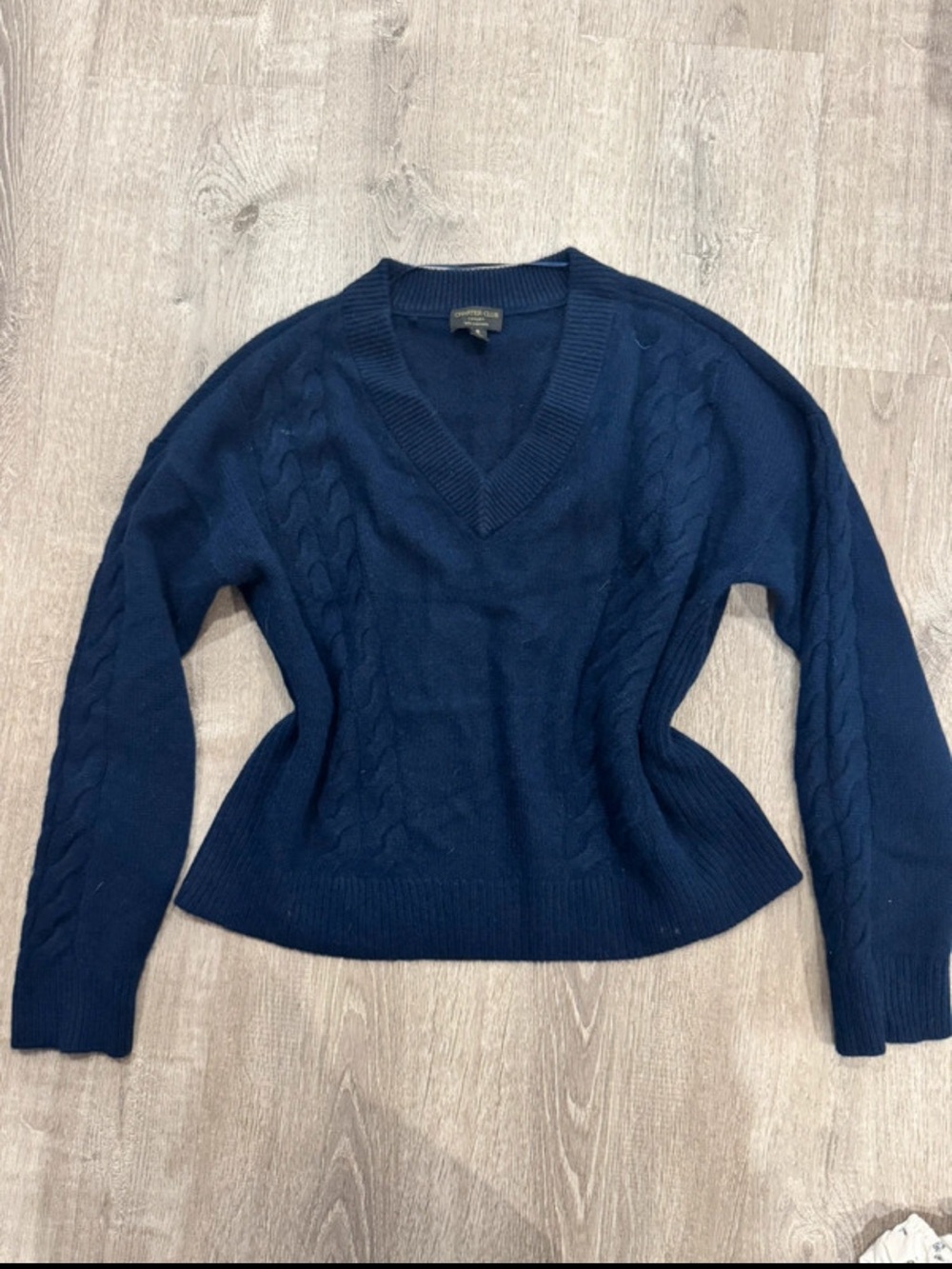 V-Neck Cashmere Sweater - Navy
